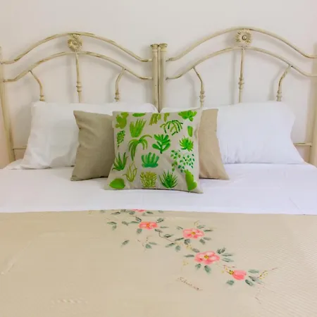 Holiday home Il Cortile Della Giara Avola